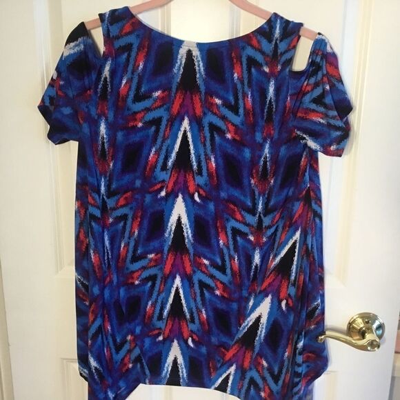 SALE 2/$30. NWOT Rafaella Women’s Sz. Medium Cold-Shoulder Short Sleeved Tunic - Picture 4 of 9
